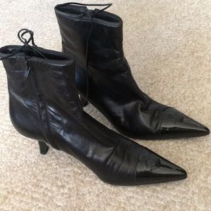 Beautiful very gently used Chanel Booties